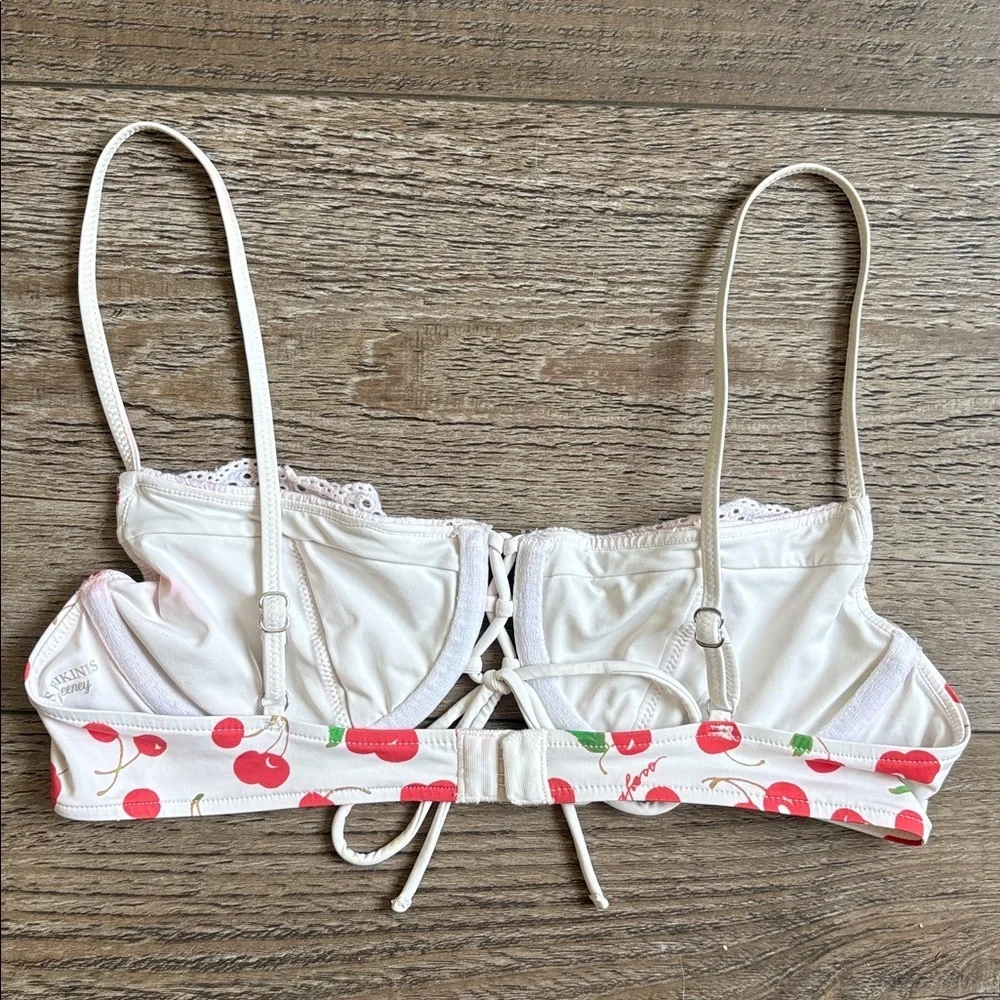 Frankies Bikinis x Sydney Sweeney Lucia Bikini Top White Cherry Print Lace Trim